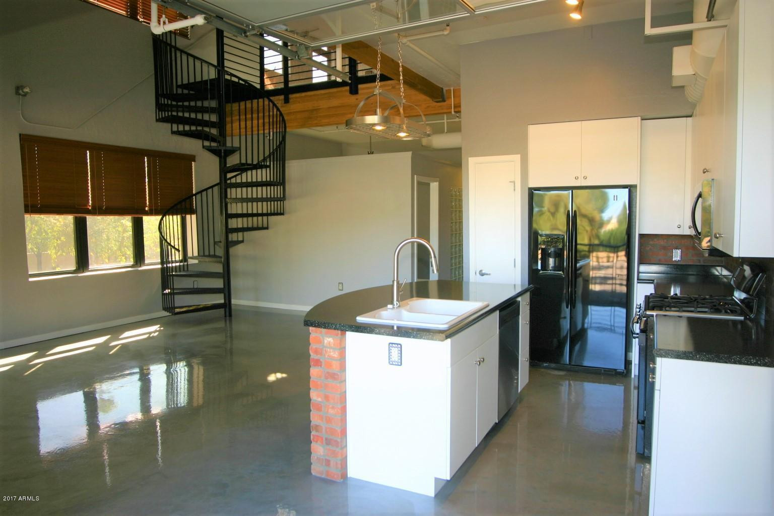 914 East Osborn Road, Unit 218 Phoenix, AZ 85014 - Photo 4 of 30 Photo #4