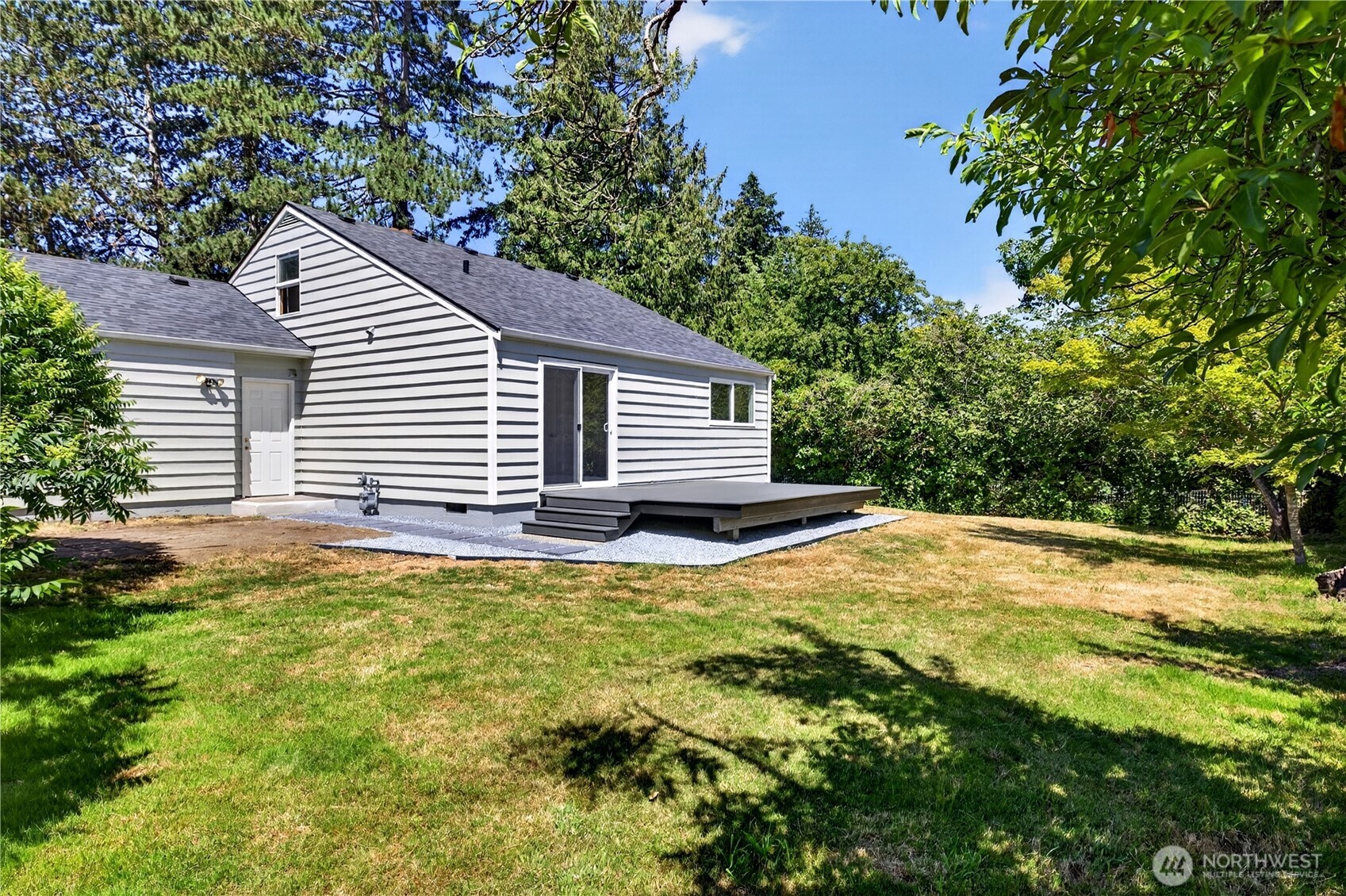 12302 7th Place Southwest Seattle, WA 98146 - Photo 4 of 36