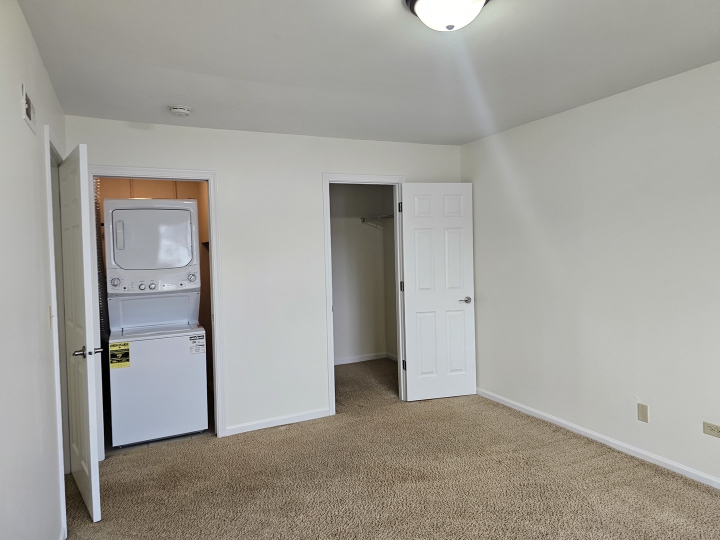 833 Village Quarter Road, Unit G2 West Dundee, IL 60118 - Photo 21 of 22
