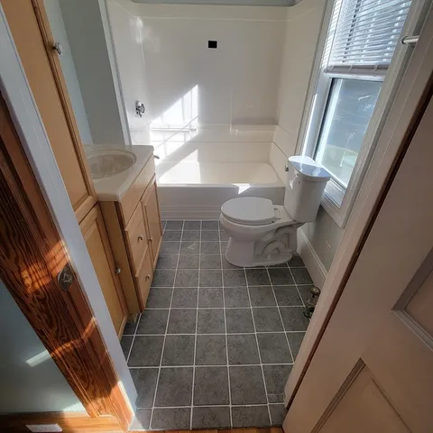 $579,000 | 11 Hockanum Way, Worcester, MA 01606