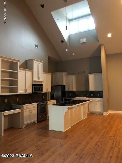 110 Rue Promenade, Unit 1 Lafayette, LA 70508 - Photo 2 of 20 2 Rue