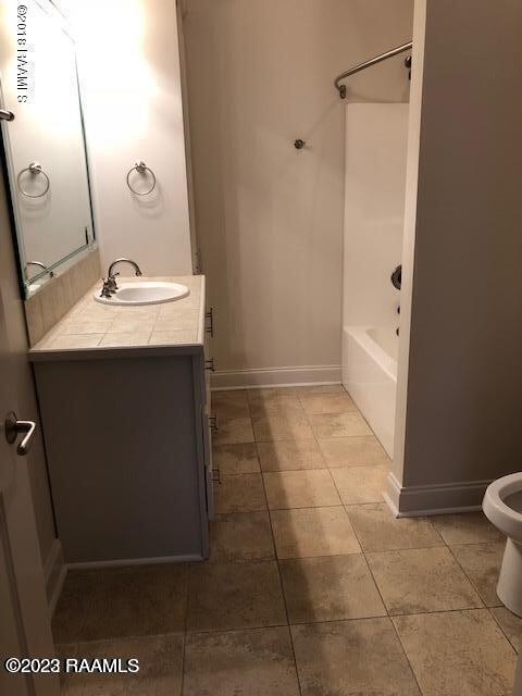 110 Rue Promenade, Unit 1 Lafayette, LA 70508 - Photo 3 of 20 3 Rue