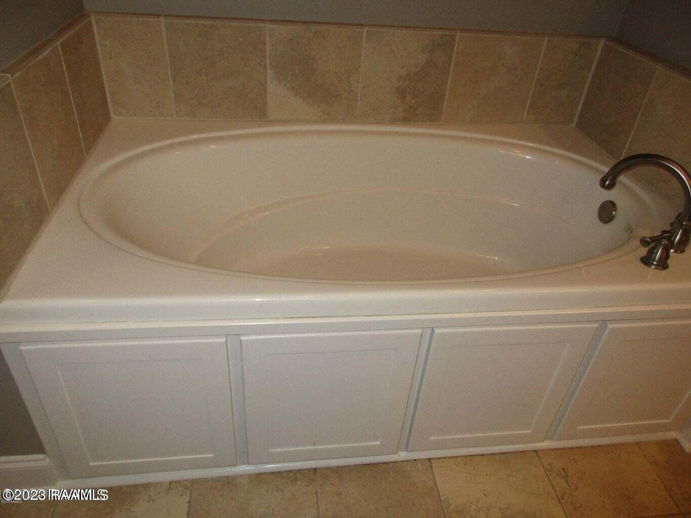 110 Rue Promenade, Unit 1 Lafayette, LA 70508 - Photo 10 of 20 10 Rue