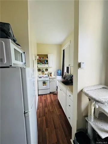 $2,190,000 | 213 Partition Street, Saugerties, NY 12477