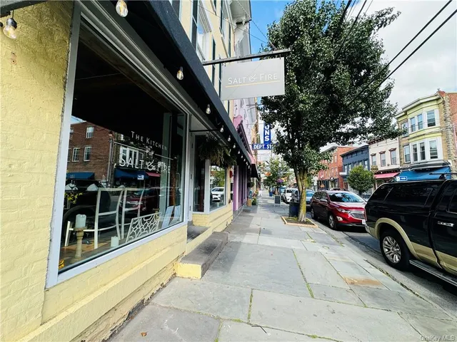 $2,190,000 | 213 Partition Street, Saugerties, NY 12477