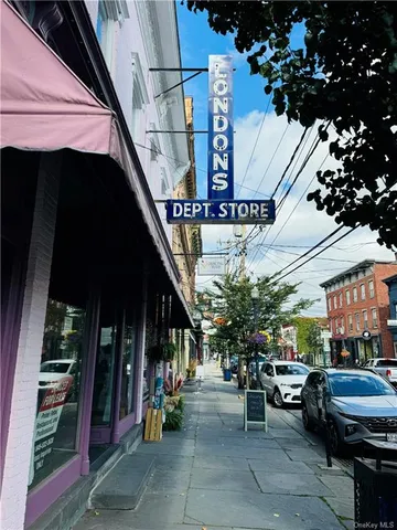 $2,190,000 | 213 Partition Street, Saugerties, NY 12477