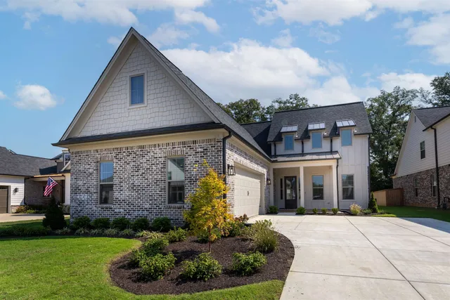 $579,900 | 160 Lafayette Crossing Drive, Rossville, TN 38066