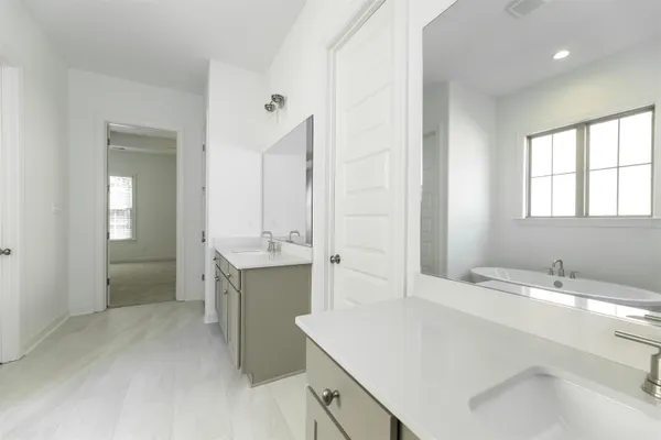 $589,900 | 160 Lafayette Crossing Drive, Rossville, TN 38066