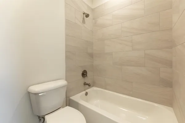 $589,900 | 160 Lafayette Crossing Drive, Rossville, TN 38066