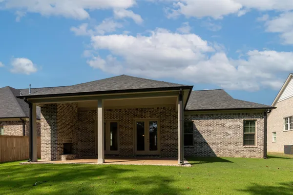 $589,900 | 160 Lafayette Crossing Drive, Rossville, TN 38066