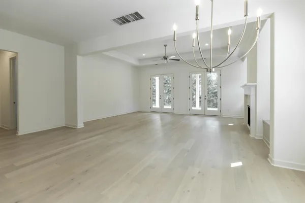 $589,900 | 160 Lafayette Crossing Drive, Rossville, TN 38066