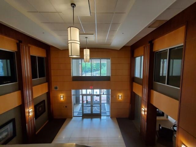 625 North Segoe Road, Unit 212 Madison, WI 53705 - Photo 4 of 36