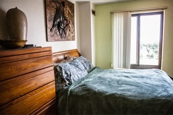 $786 | 8330 East Jefferson Avenue, Detroit, MI 48214