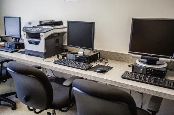 $786 | 8330 East Jefferson Avenue, Detroit, MI 48214