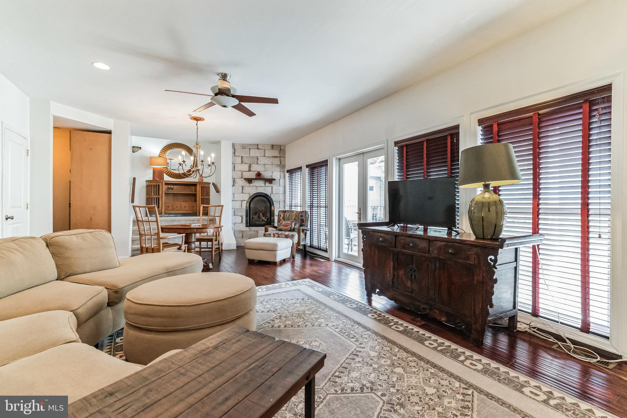 3937 Terrace Street Philadelphia, PA 19128 - Photo 15 of 52 Spacious and light filled