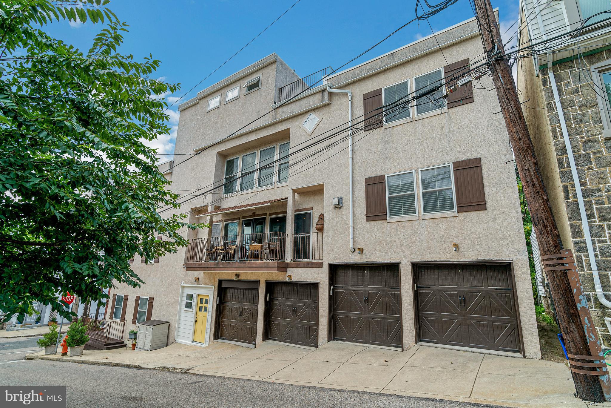3937 Terrace Street Philadelphia, PA 19128 - Photo 4 of 52 4 Car Garage