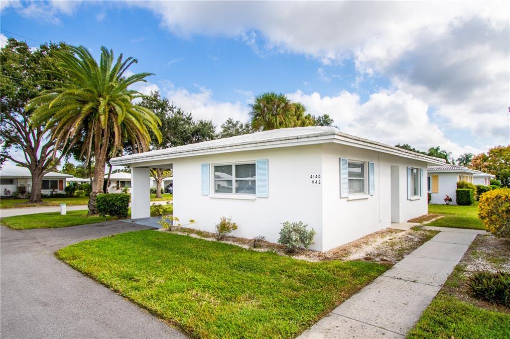 4140 Roxane Blvd Sarasota Florida 34235 | Villa for Sale | Exterior Front