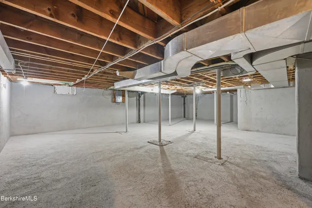 $369,000 | 106 Sampson Parkway, Pittsfield, MA 01201