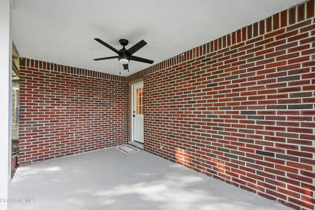 $369,000 | 106 Sampson Parkway, Pittsfield, MA 01201