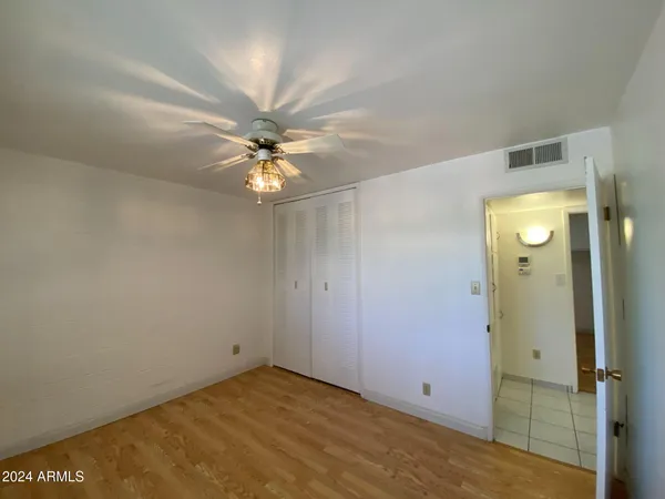 $1,095 | 10651 West Connecticut Avenue, Sun City, AZ 85351