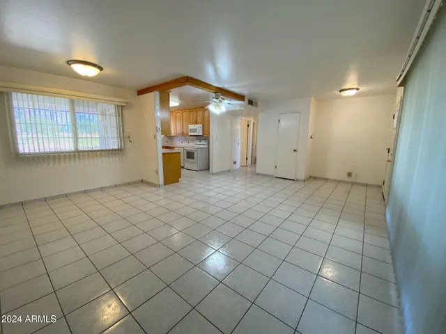 $1,450 | 10651 West Connecticut Avenue, Sun City, AZ 85351