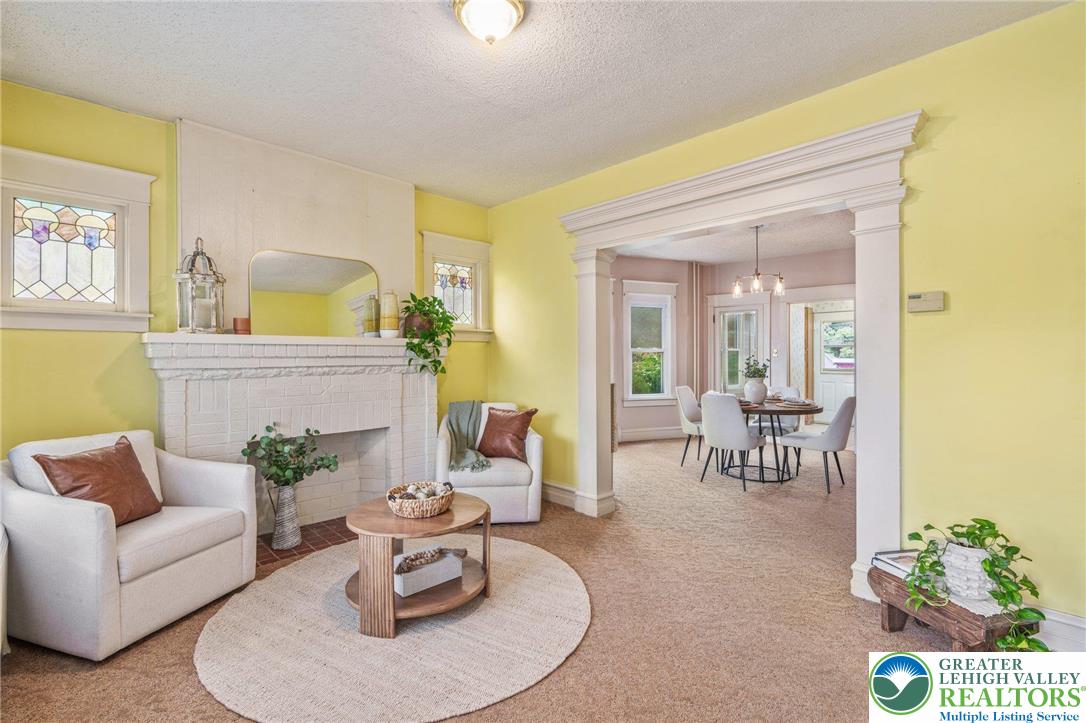 2110 Huckleberry Road Allentown, PA 18104 - Photo 8 of 32 Gallery Image 8