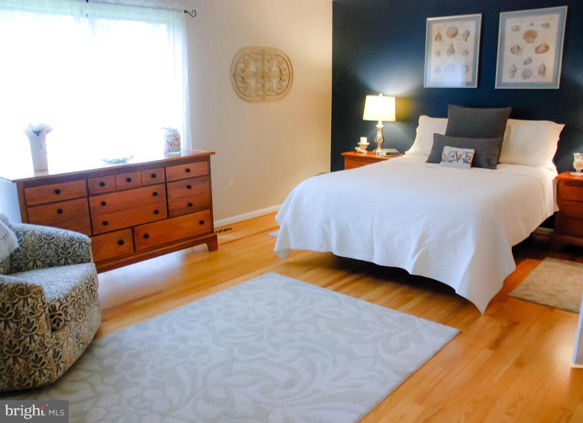 2205 Snydersburg Road Westminster, MD 21157 - Photo 11 of 29 Bedroom (Master)