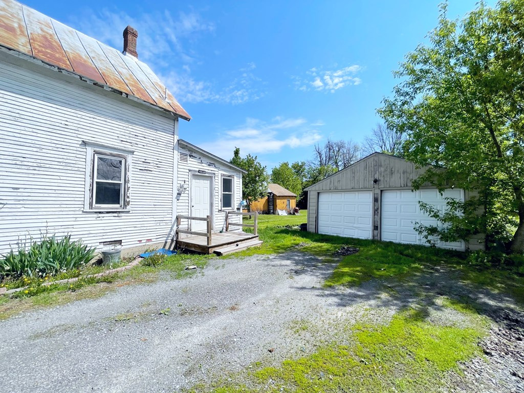 27 Lake Street Rouses Point, NY 12979 - Photo 2 of 14 Gallery Image 2