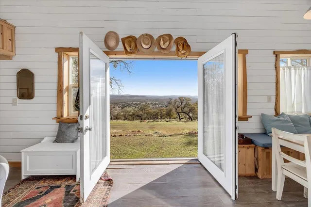 a view of an entryway with sitting area