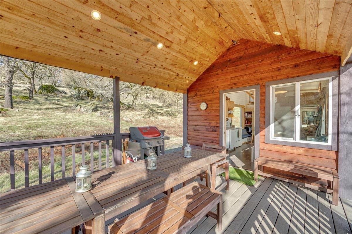 2460 Sulkey Court Copperopolis, CA 95228 - Photo 18 of 91 Lighting for evening fun.