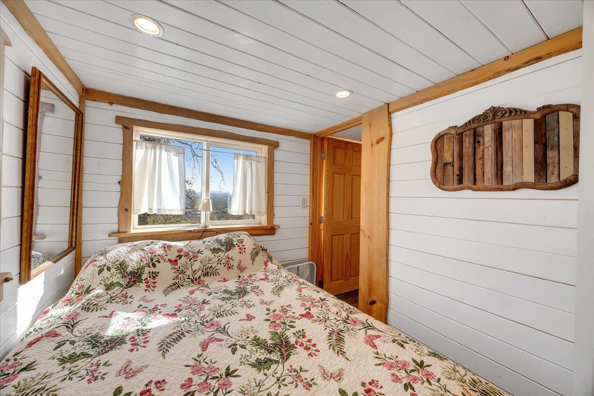 2460 Sulkey Court Copperopolis, CA 95228 - Photo 27 of 91 Wake to views!