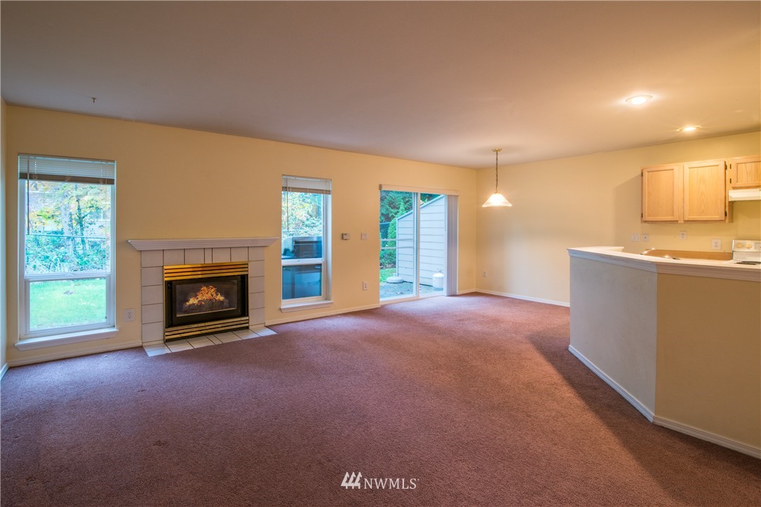 23135 15th Avenue Southeast, Unit L2 Bothell, WA 98021 - Photo 3 of 20