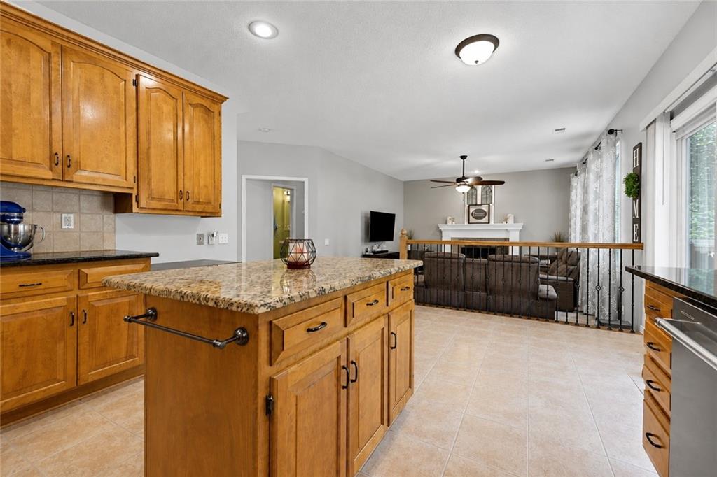 19480 West 207th Terrace Spring Hill, KS 66083 - Photo 16 of 43