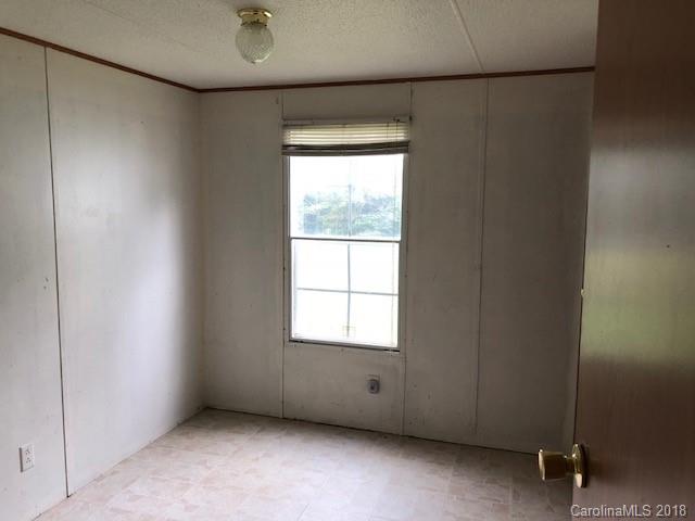 1729 Shearers Road Davidson, NC 28036 - Photo 12 of 14 Gallery Image 12