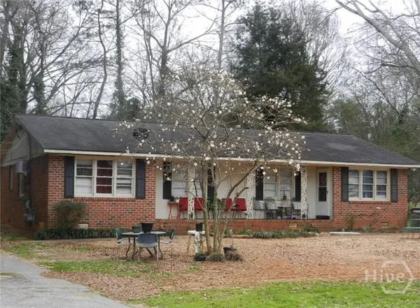 $1,200 | 135 Springtree Road, Unit B, Athens, GA 30605