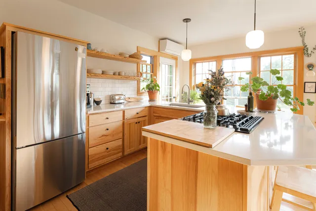 $1,345,000 | 135 Fred Houghton Road, Putney, VT 05346