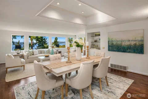 $2,288,000 | 4701 84th Avenue Southeast, Mercer Island, WA 98040