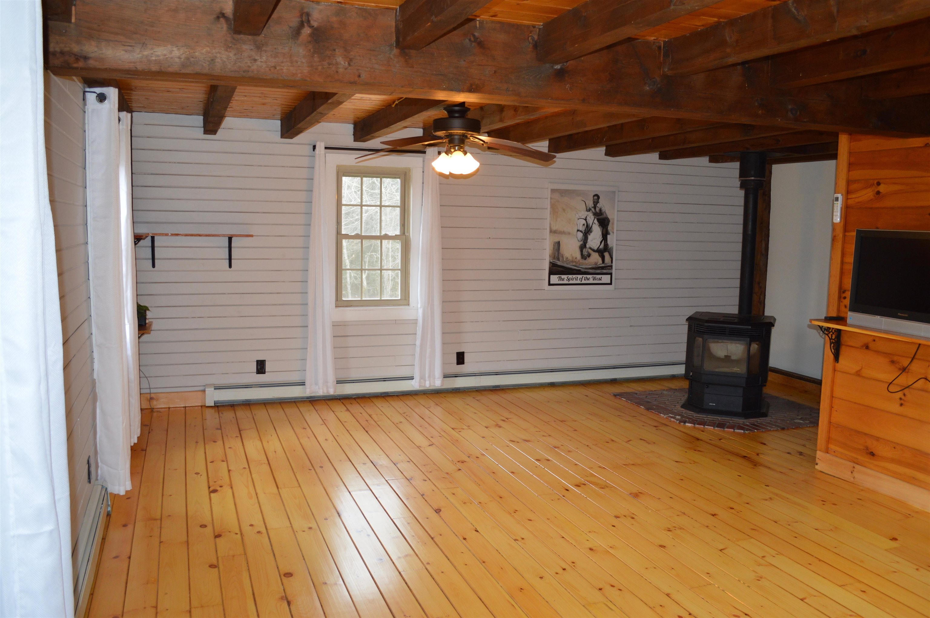 160 East Pond Road Danby, VT 05739 - Photo 22 of 40 Gallery Image 22