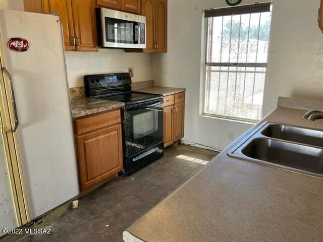 3504 South Mission Road, Unit L Tucson, AZ 85713 - Photo 11 of 35