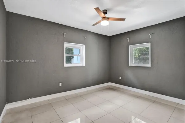 $3,950 | 335 Northwest 109th Street, Miami, FL 33168