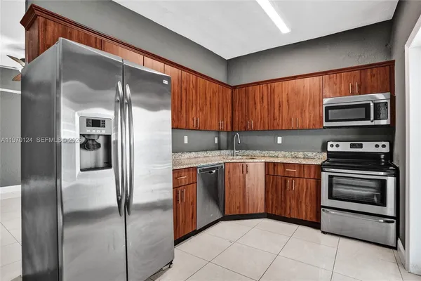 $3,950 | 335 Northwest 109th Street, Miami, FL 33168