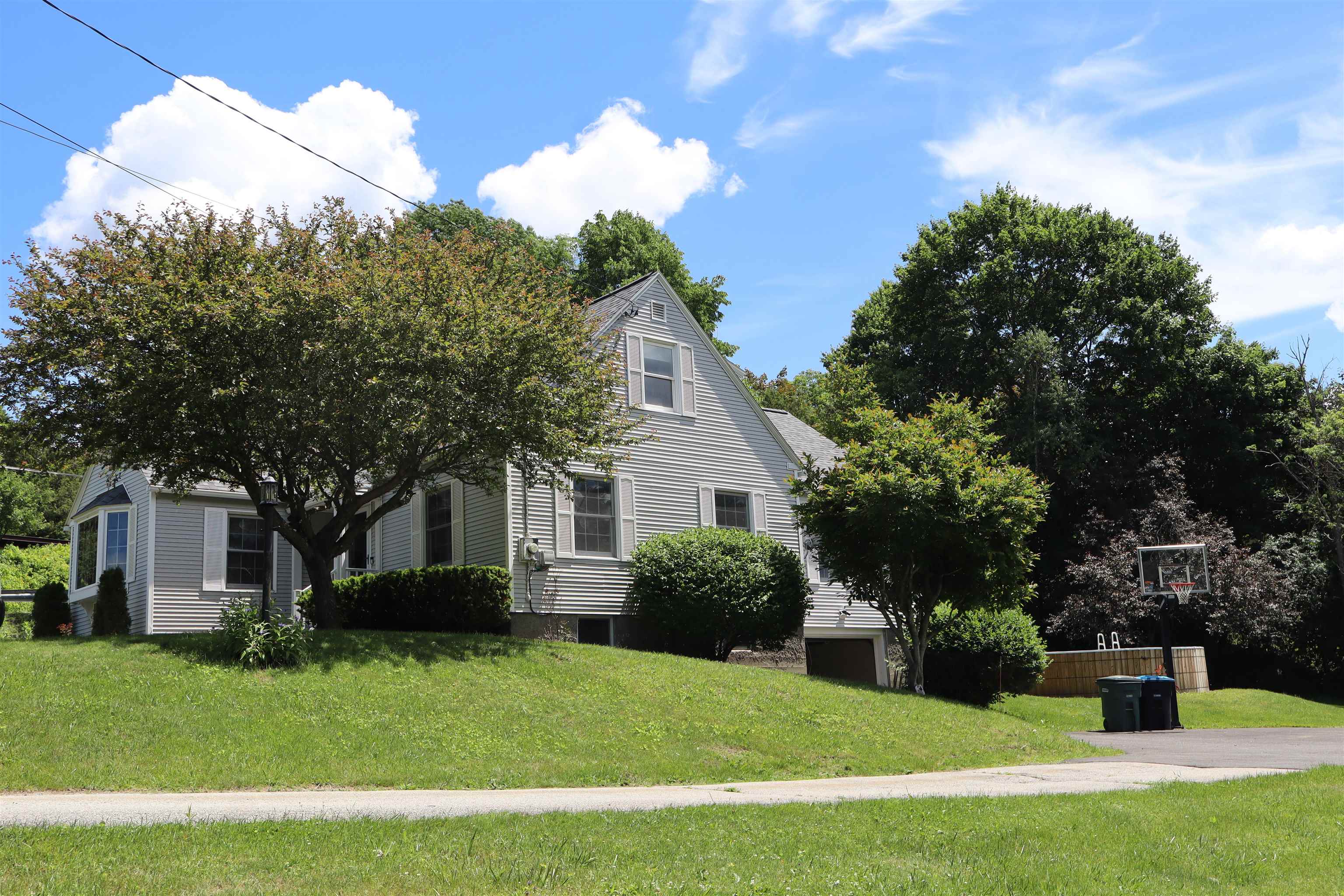 81 Onward Street Barre, VT 05641 - Photo 3 of 50