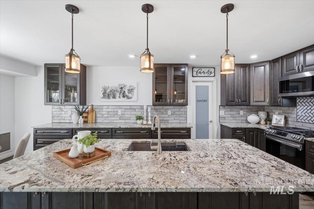 2441 North Snow Goose Way Meridian, ID 83646 - Photo 14 of 50