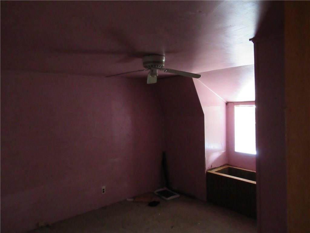 61 Frazier Avenue McKees Rocks, PA 15136 - Photo 10 of 16 Gallery Image 10