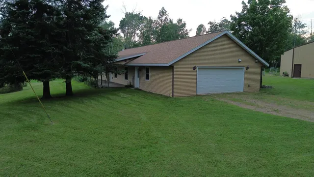 $399,900 | 1107 Center Road, Wright, MN 55798