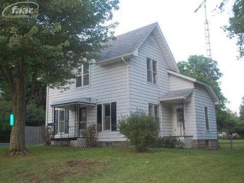 218 George Street Flushing, MI 48433 - Photo 2 of 29 20363467-1.JPG