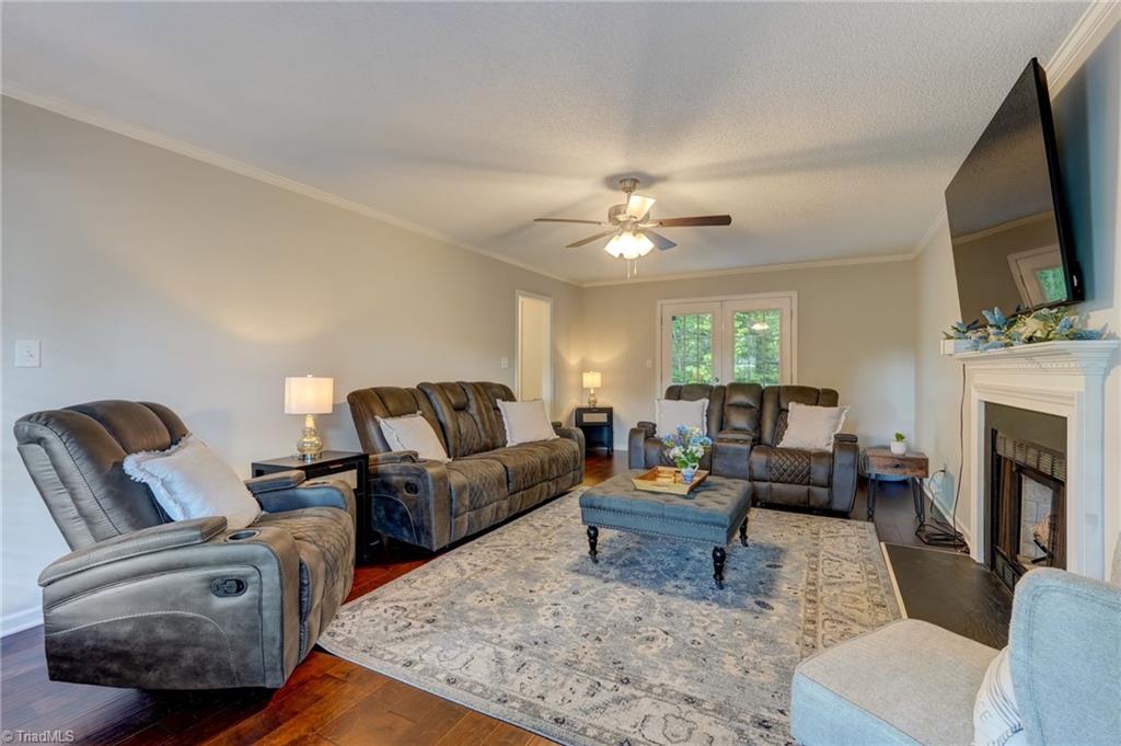 626 Creekridge Road Eden, NC 27288 - Photo 7 of 32
