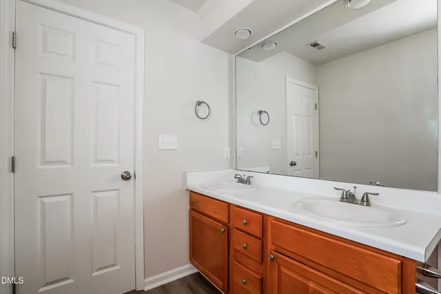 $1,885 | 737 Southgate Drive, Raleigh, NC 27610