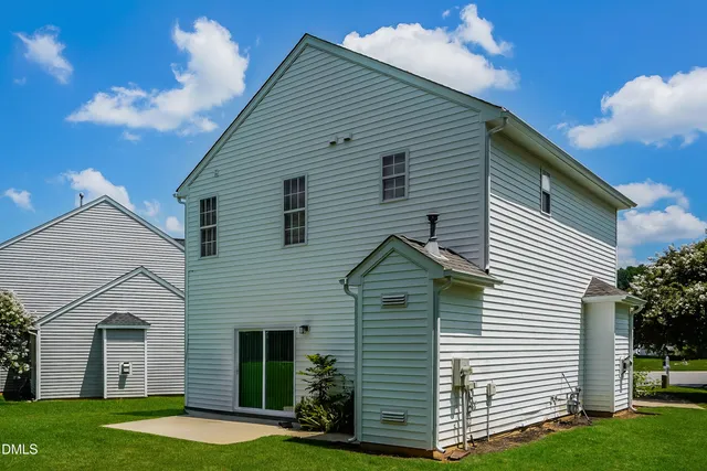 $1,885 | 737 Southgate Drive, Raleigh, NC 27610