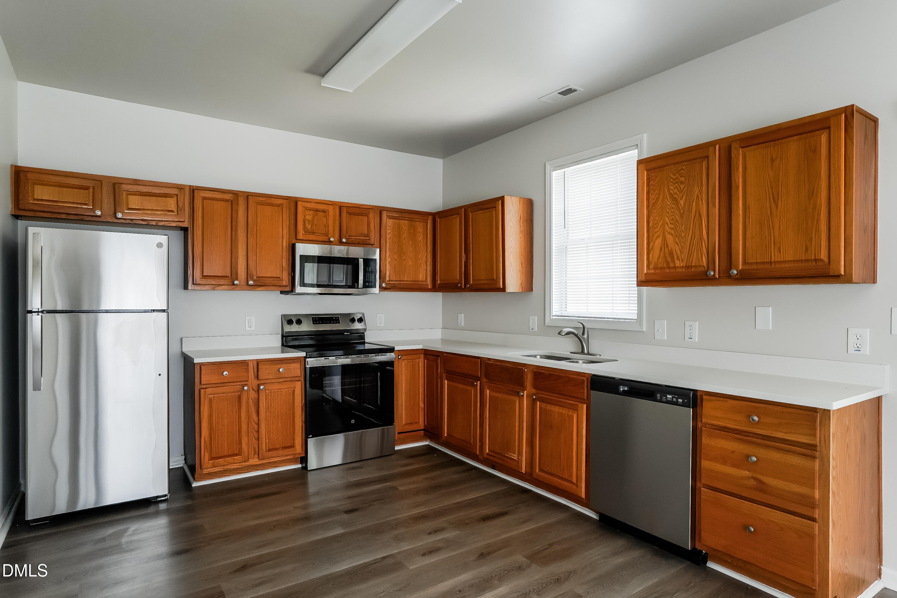 737 Southgate Drive Raleigh, NC 27610 - Photo 6 of 17 007-photo-kitchen-14669807
